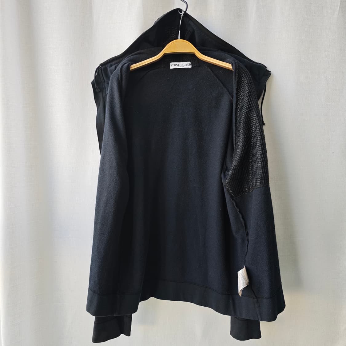 스톤아일랜드 와펜 코튼 후드 집업 블랙 M 상품이미지5