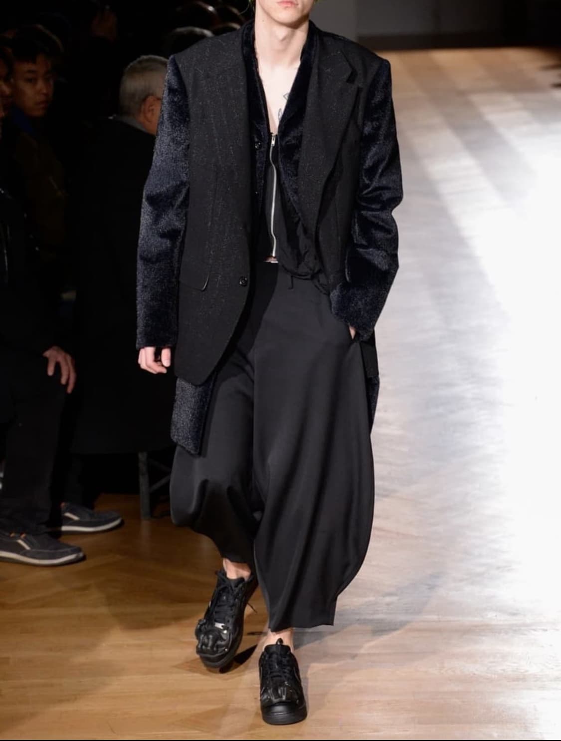 꼼데가르송 옴므플러스 공룡 포스 상품이미지3