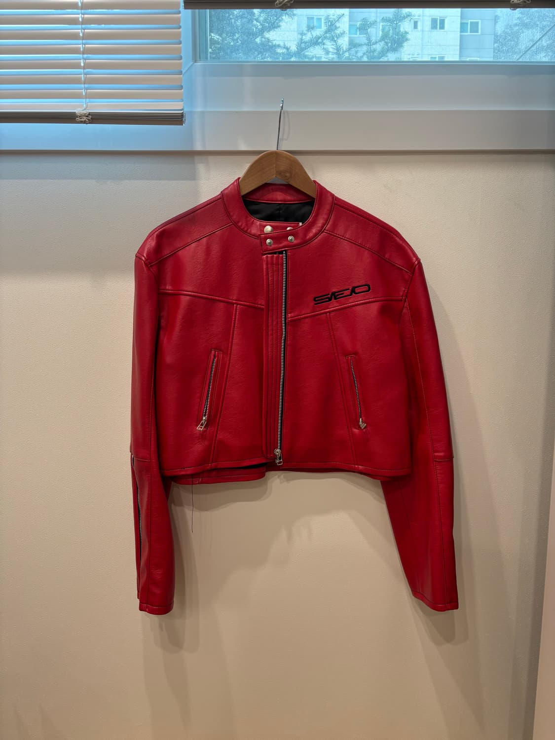 에스이오 가죽 레드컬러🫧(1회착용) 상품이미지3