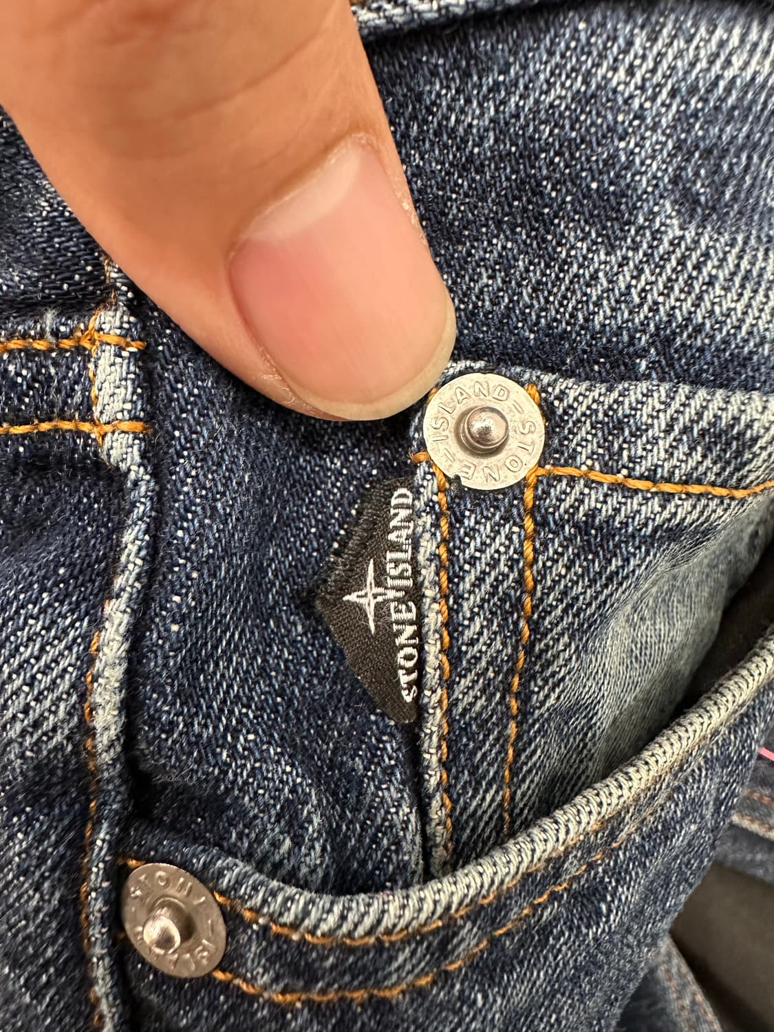 스톤아일랜드 레귤러 테이퍼드 워싱 진 (W29) 상품이미지7