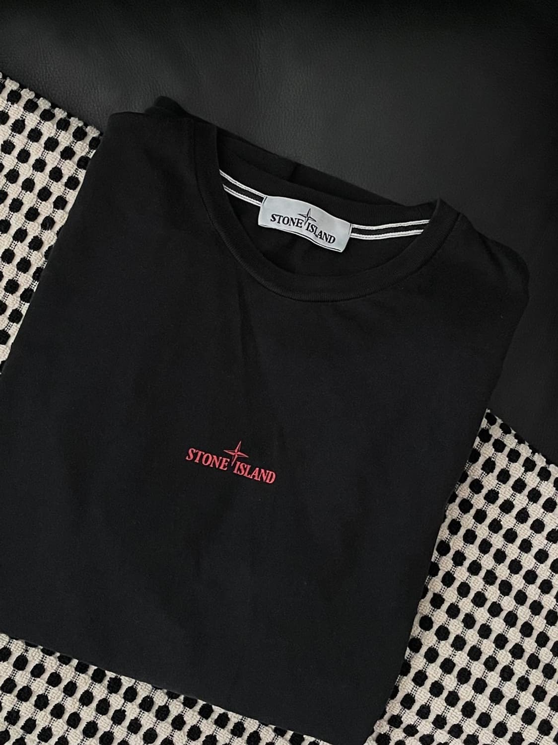 스톤아일랜드 반팔티셔츠 상품이미지1