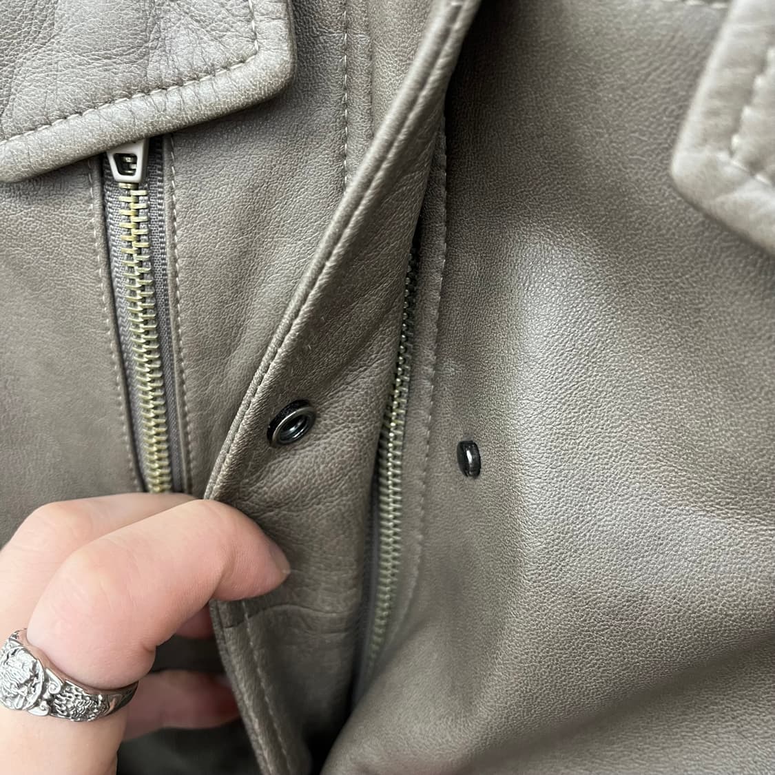 클래식 양가죽 레더자켓 카키브라운톤 남M 상품이미지4