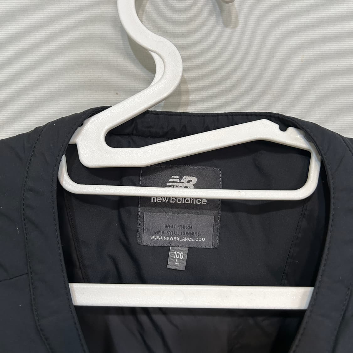 뉴발란스 남성 패딩조끼 100 상품이미지2