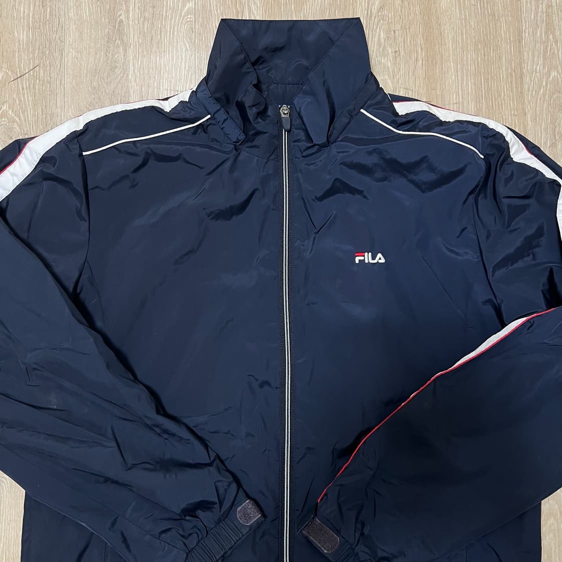 휠라 클래식 로고 바람막이 자켓 L/100  상품이미지2