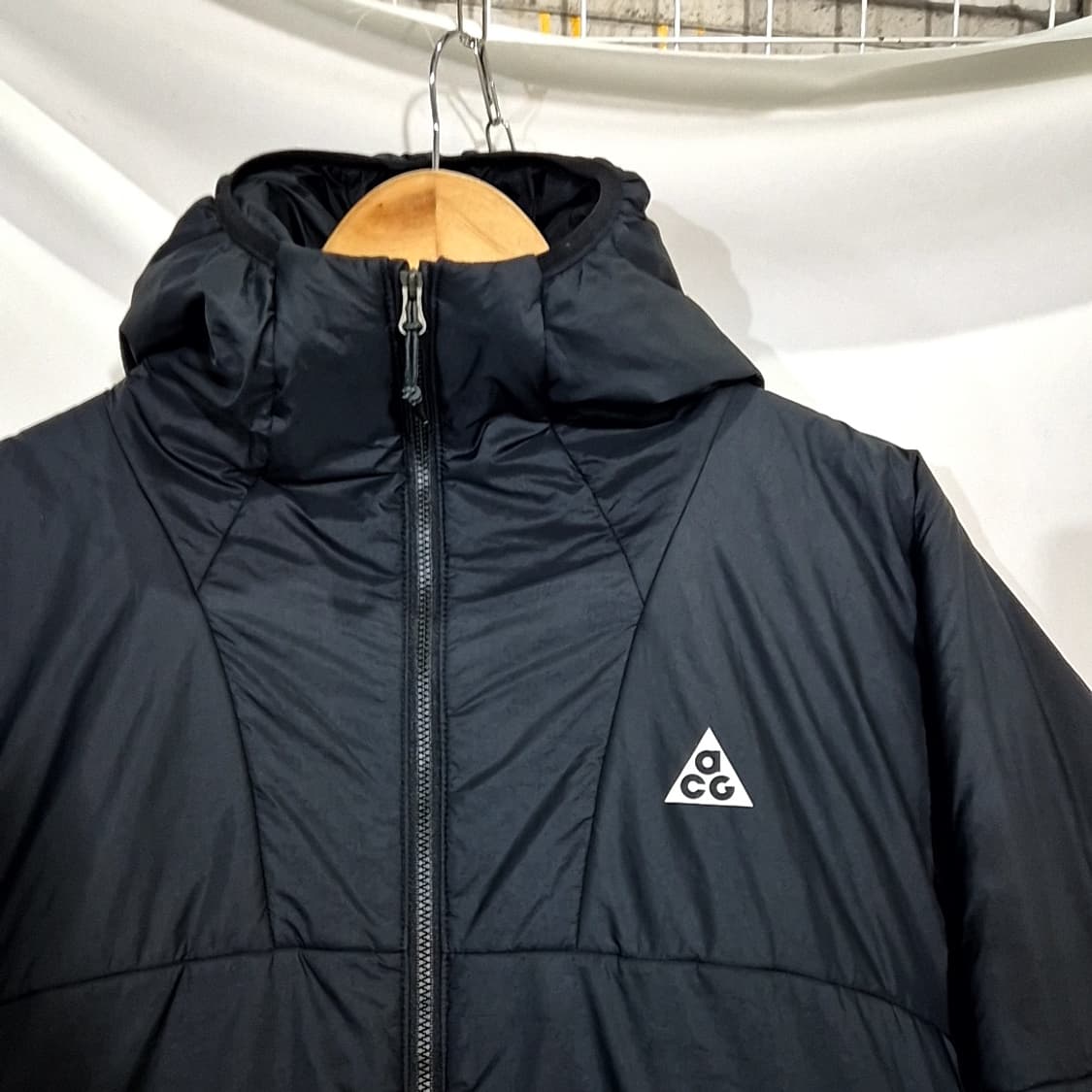 나이키 ACG 포르 드 도프 프리마로프트 자켓 상품이미지2