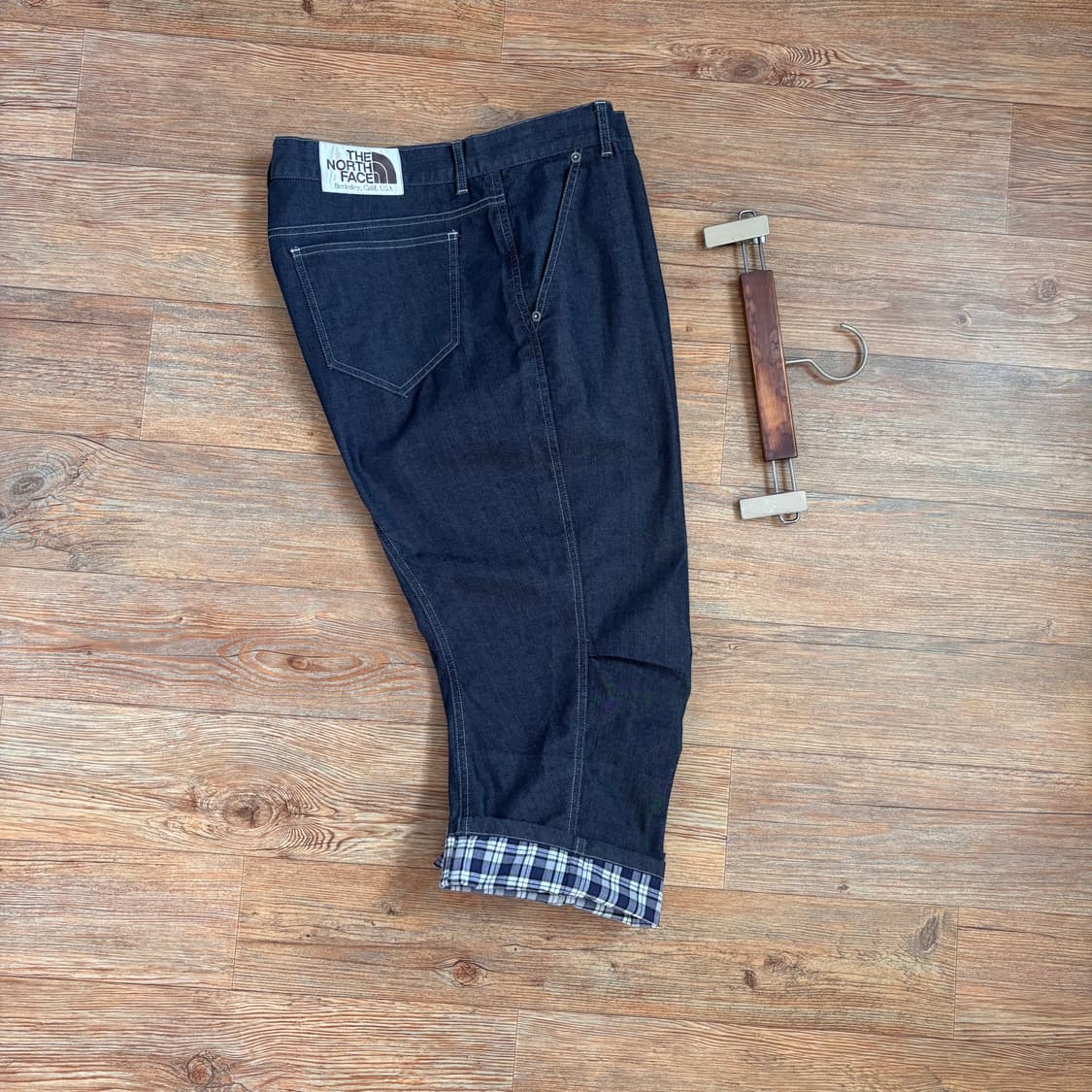 노스페이스 36 캐주얼 반바지 7부 체크 디테일 화이트 라벨 상품이미지1