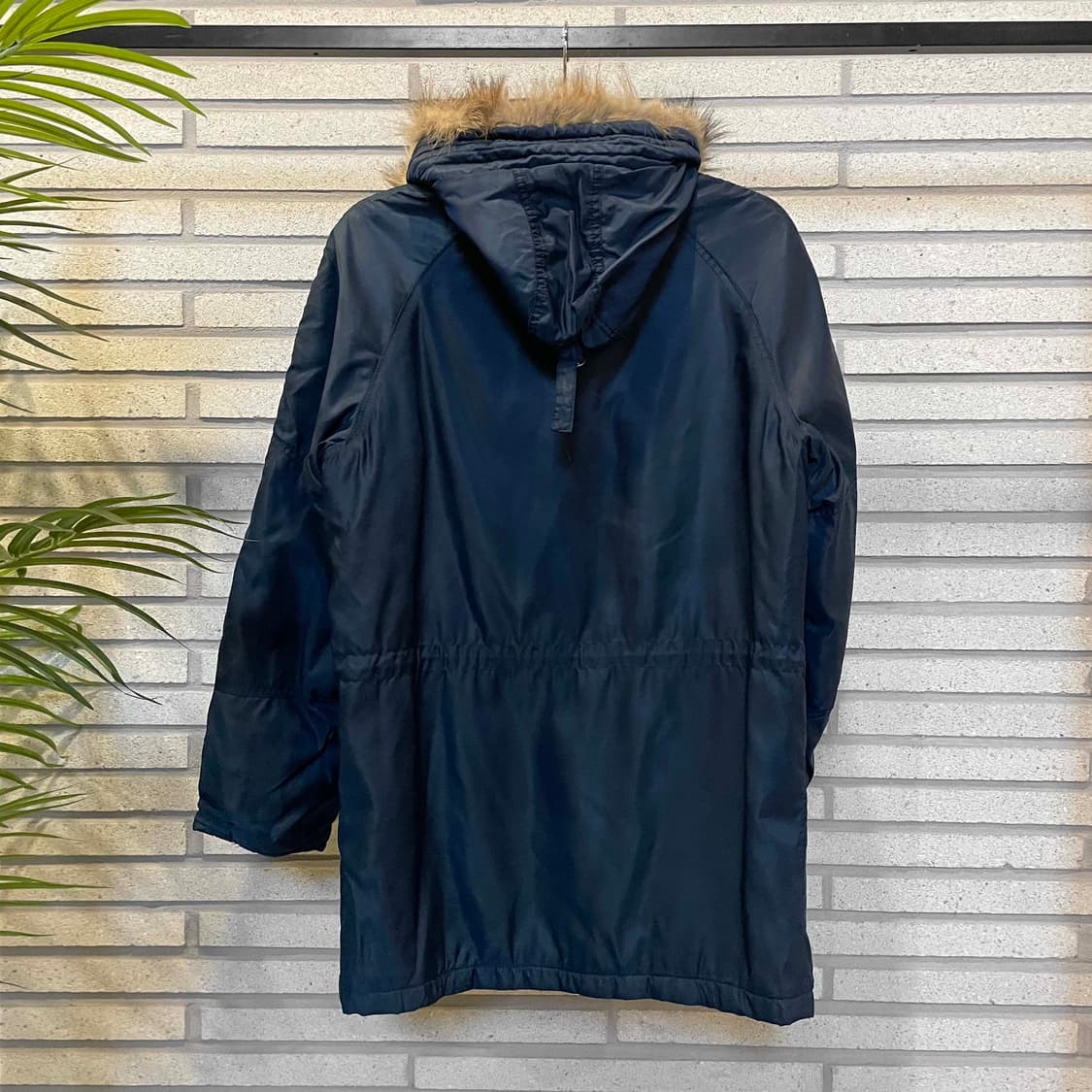 퍼후드 패딩 파카 자켓 멀티포켓 스트링 디테일 네이비 상품이미지3