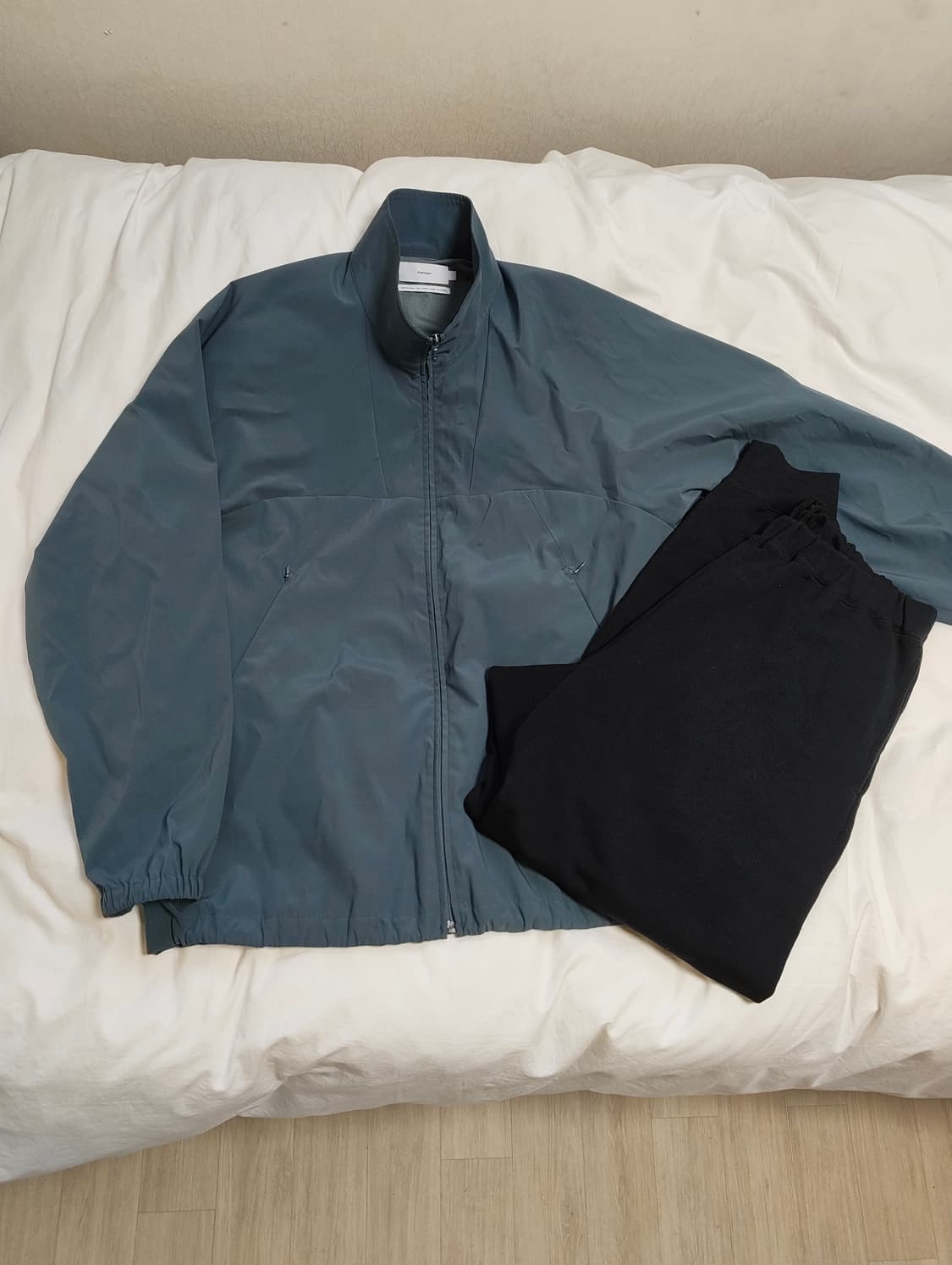 Graphpaper 트레이닝 상품이미지1