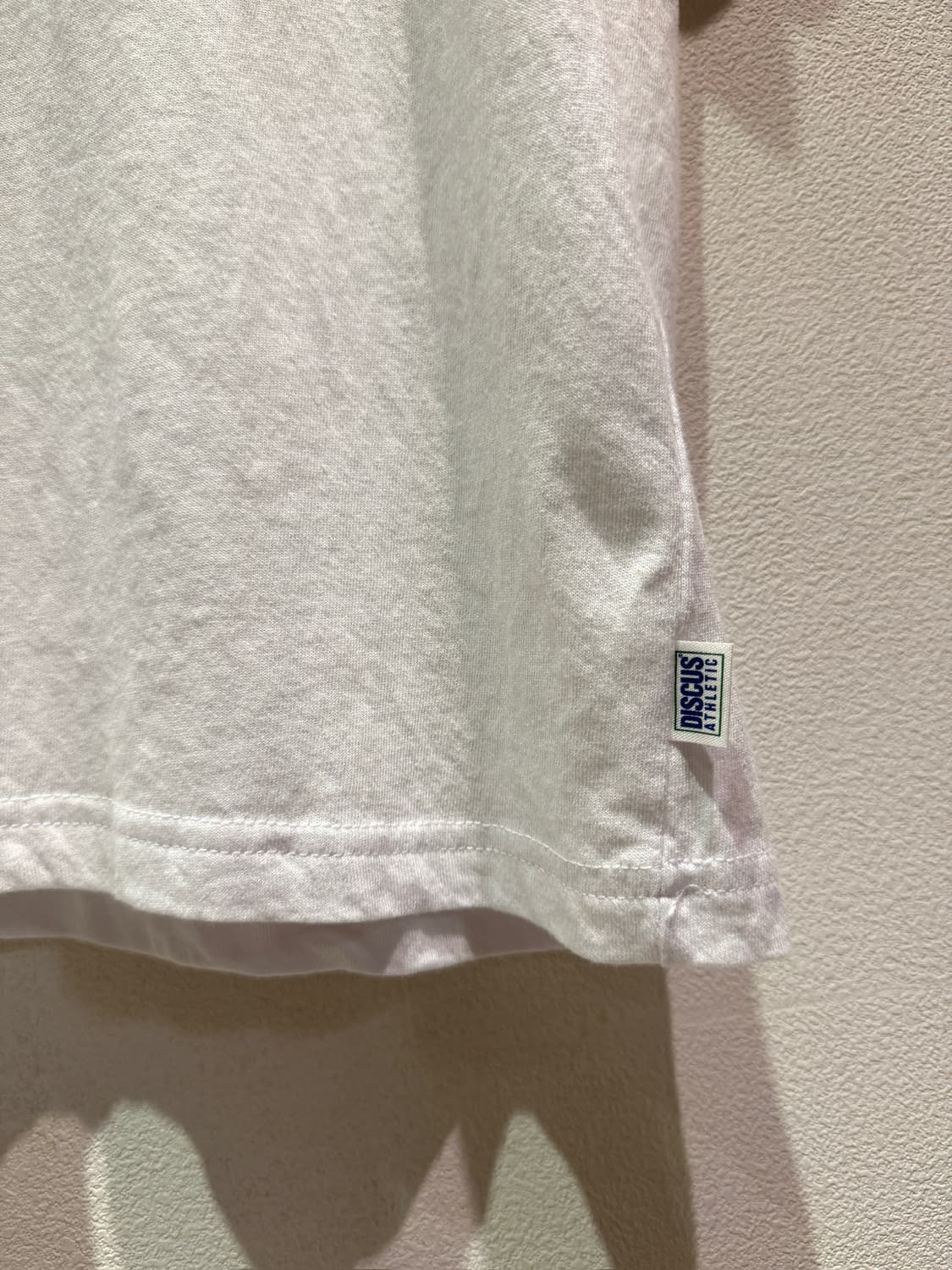 Discus Athletic Arch Logo Tee 상품이미지5
