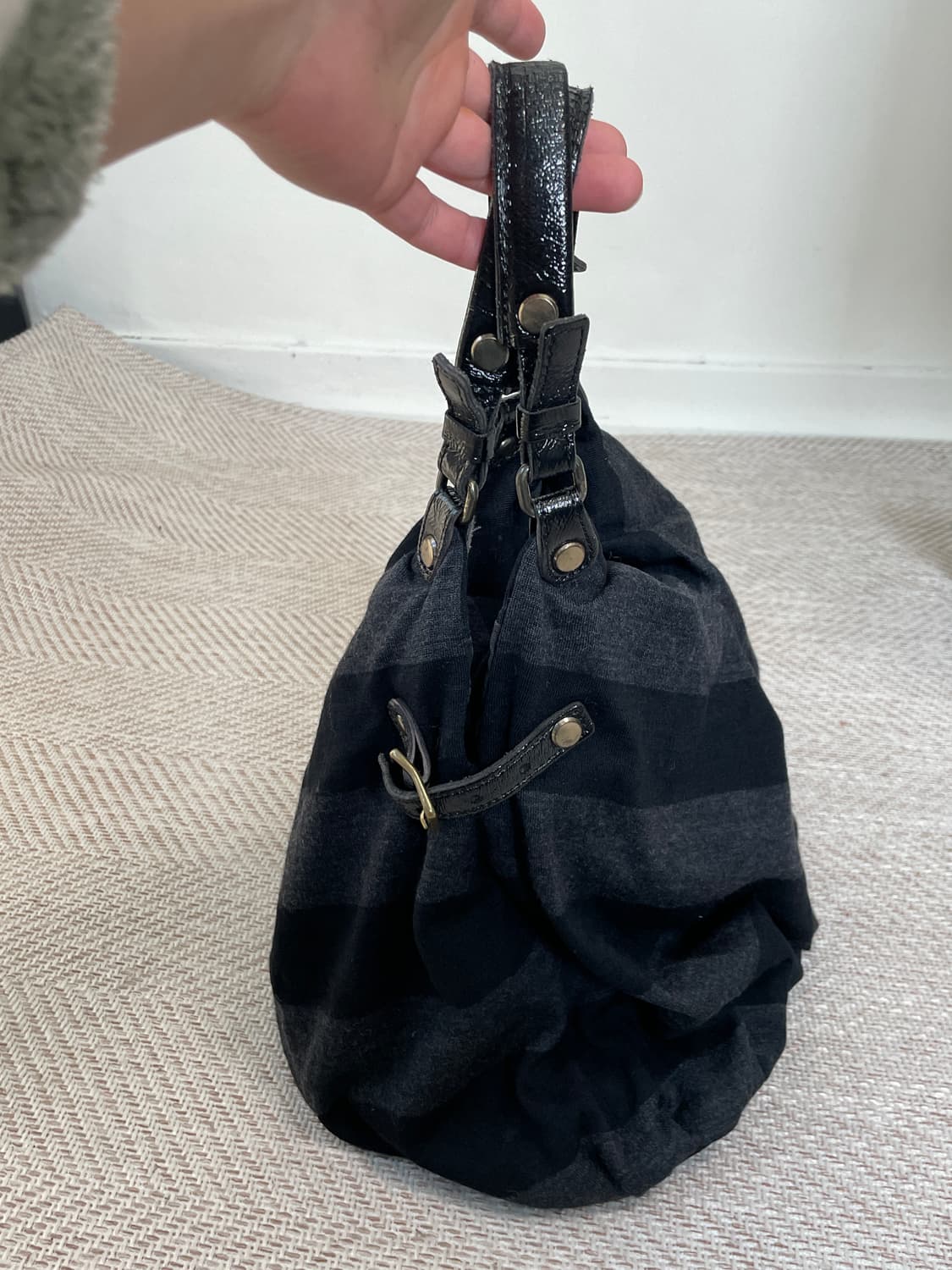 레갈로 도쿄 스트라이프 개더 토트백 J03878 상품이미지4