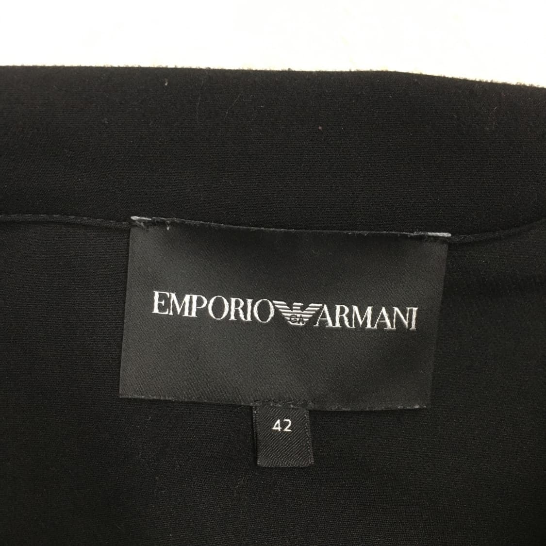 엠포리오 아르마니 여성 숏 트렌치 자켓 블랙 CC12 상품이미지2