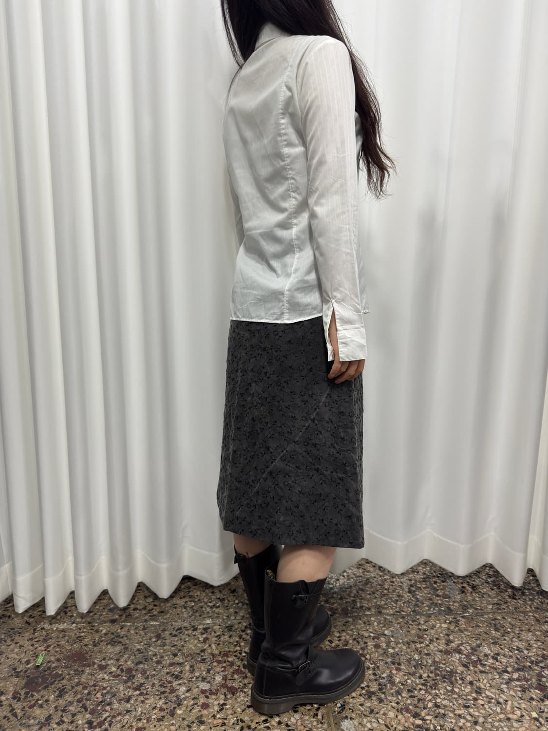 white frill shirt 상품이미지3