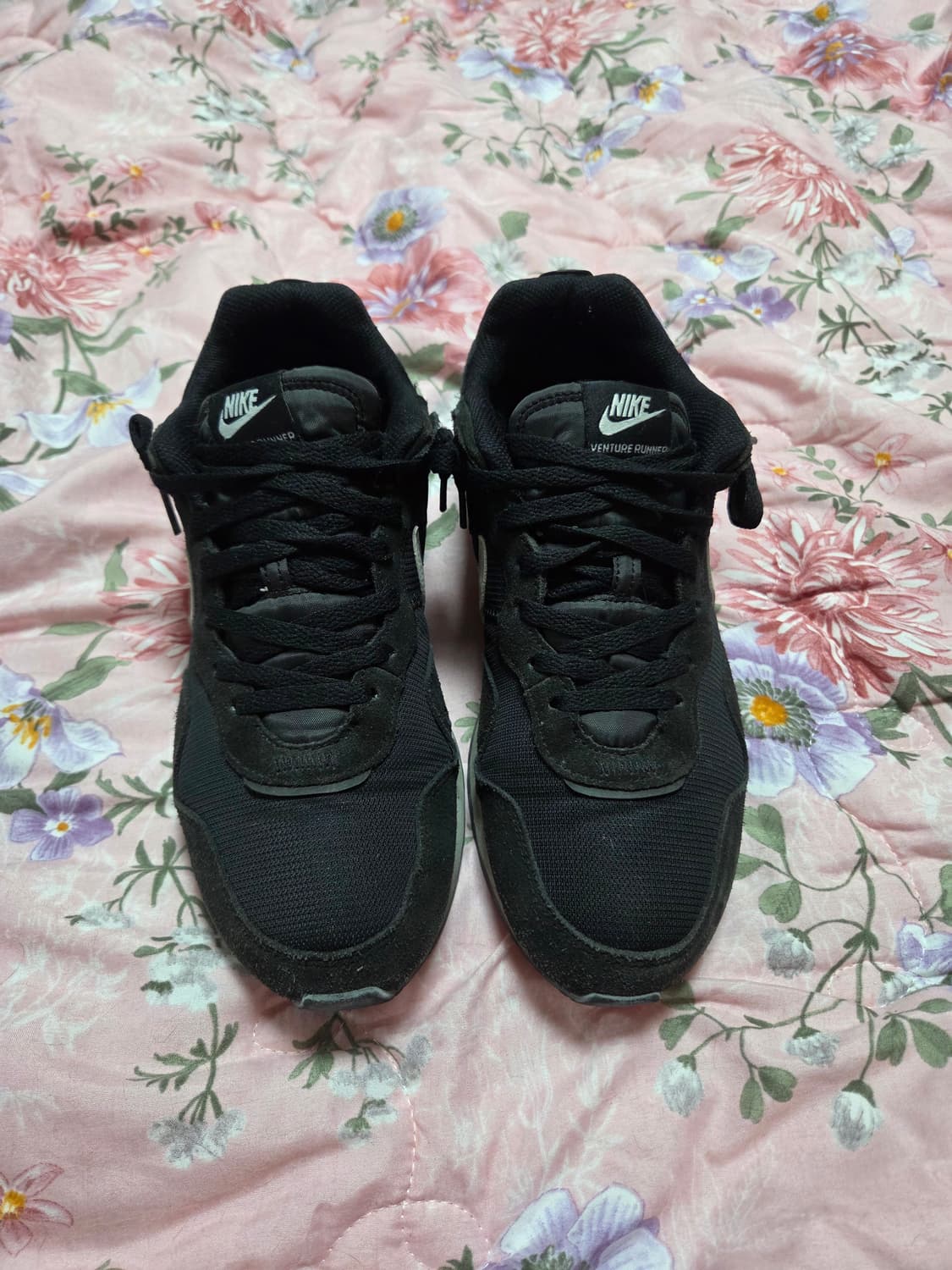 나이키 벤쳐 러너 블랙 운동화265 상품이미지2