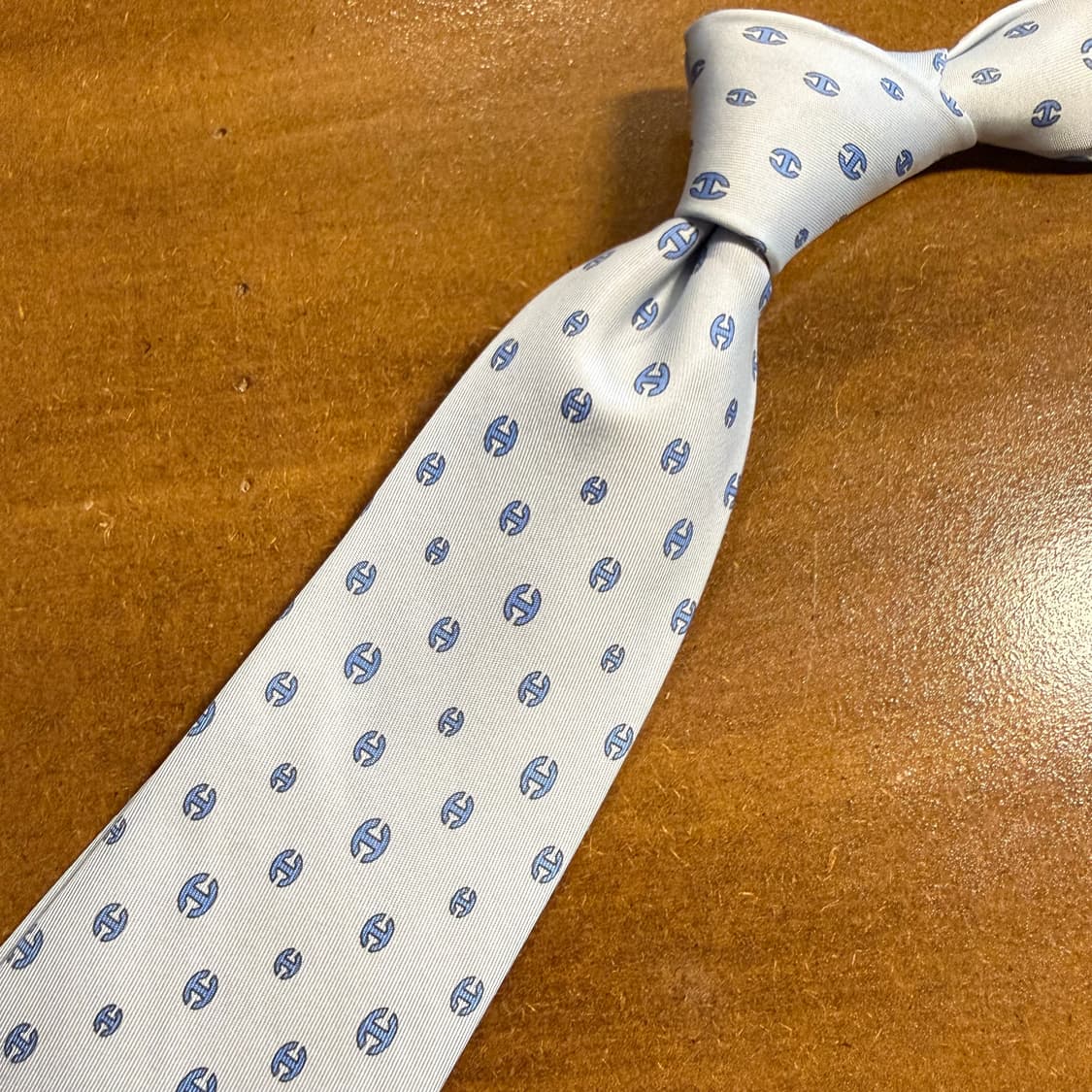 에르메스 HERMES 샹달 패턴 실크 넥타이 스카이 블루 상품이미지7
