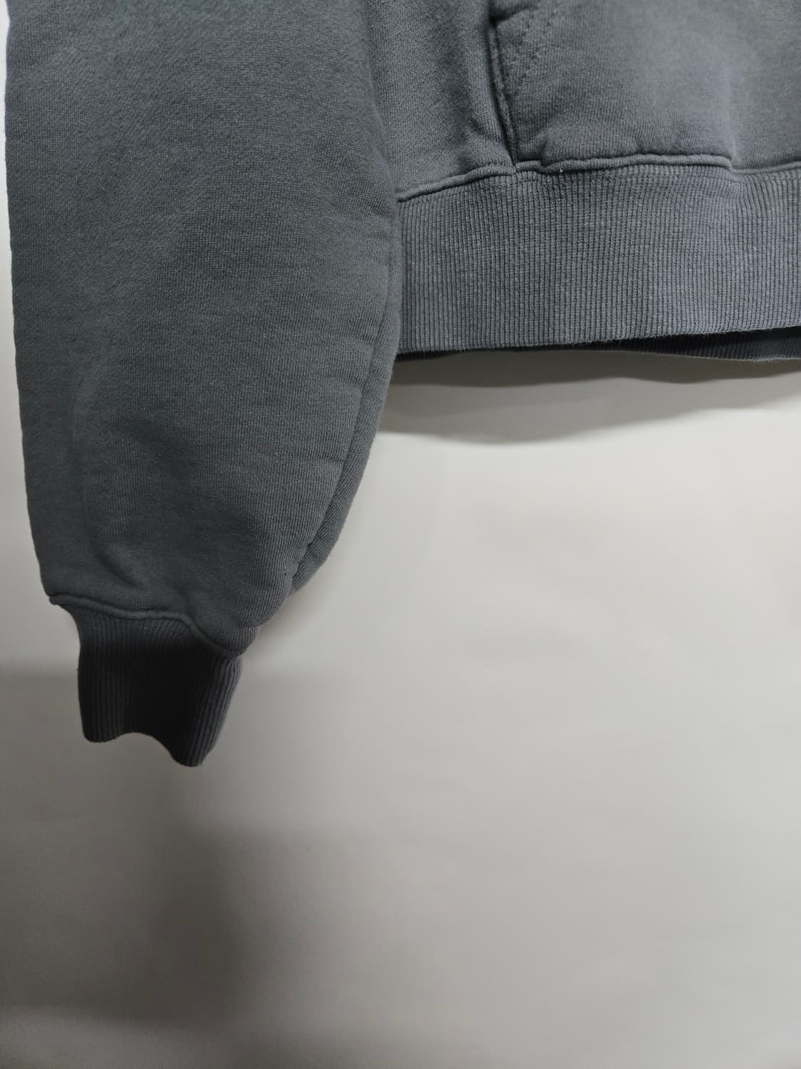 스투시 civil 크롭 기모 후드 XS 상품이미지3