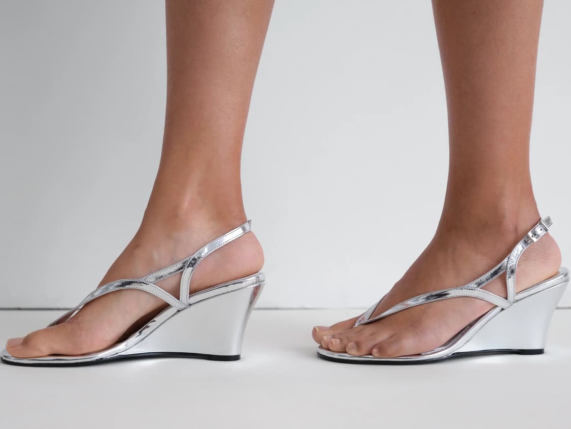 (36,37,38,39) 기미구아스 웨지 샌들 실버 26SS 상품이미지1