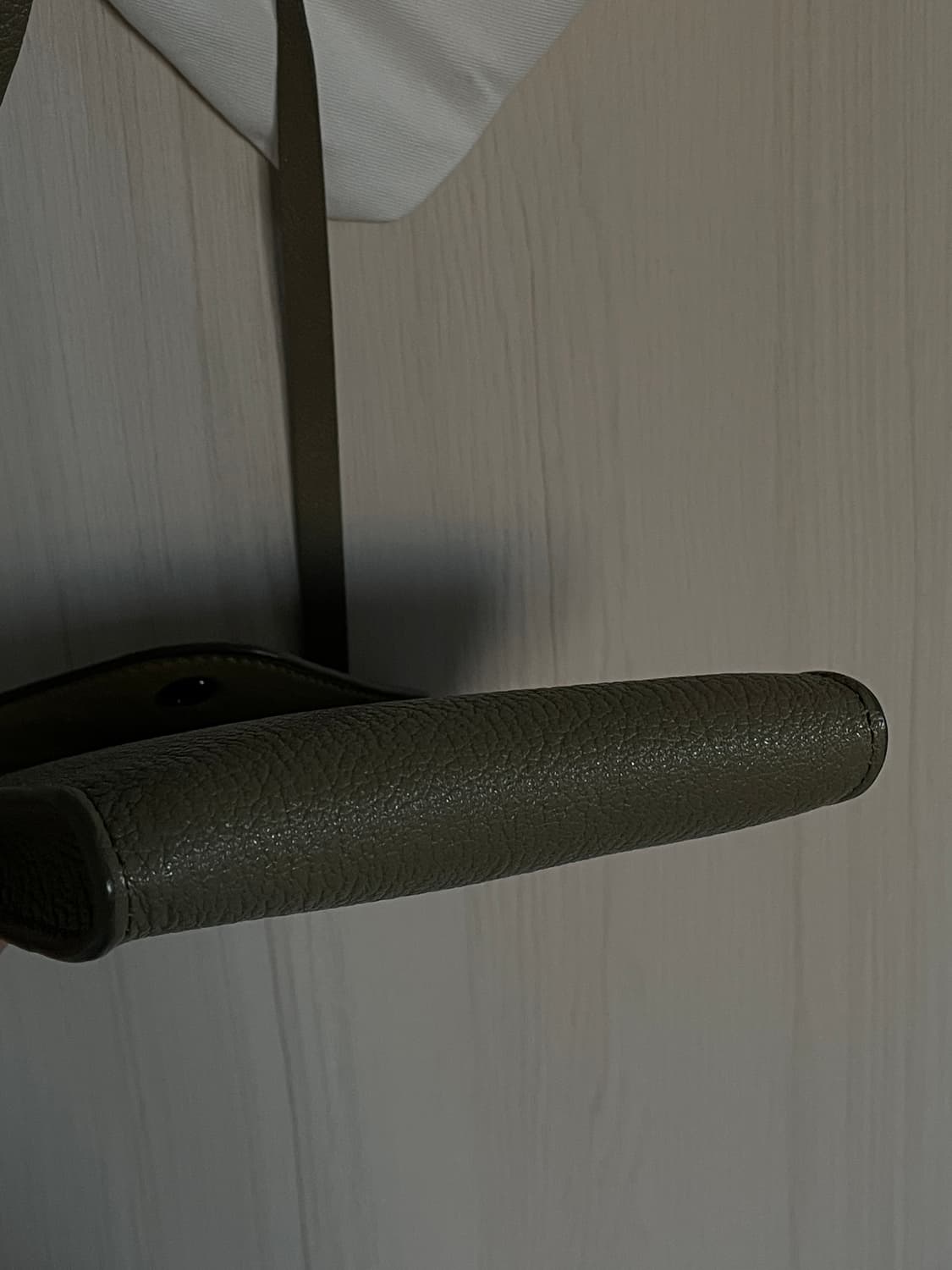 르메르 엔벨로프백 거의새상품 판매해요 상품이미지6