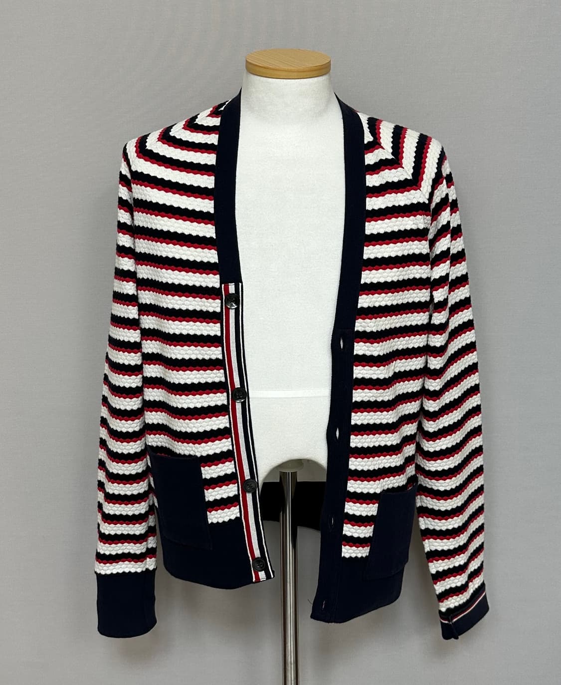 톰브라운 가디건 ( 66 ) 상품이미지1