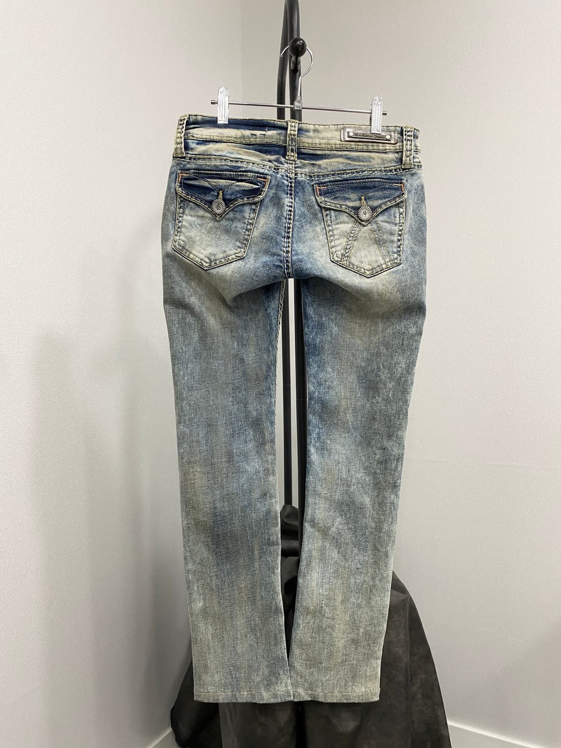 Distress Flap Pocket Jeans 상품이미지4