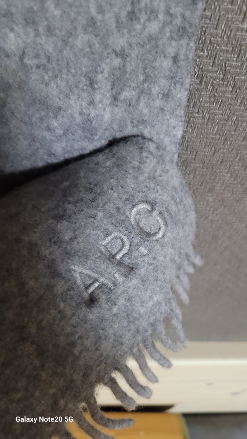 Apc 머플러 상품이미지3