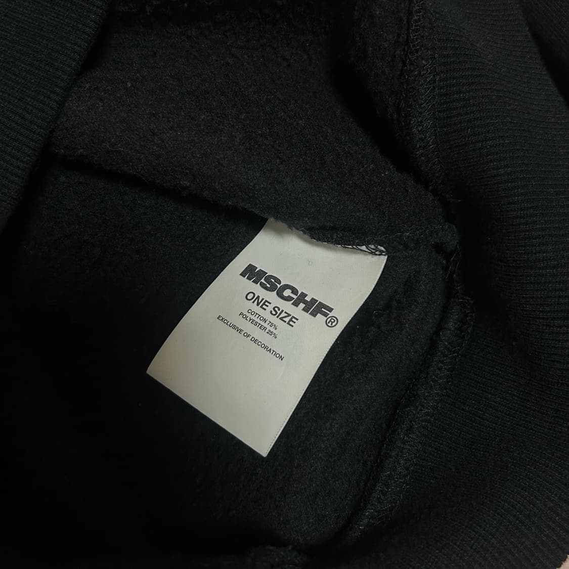 미스치프 MSCHF 크루넥 맥투맨 블랙 상품이미지4