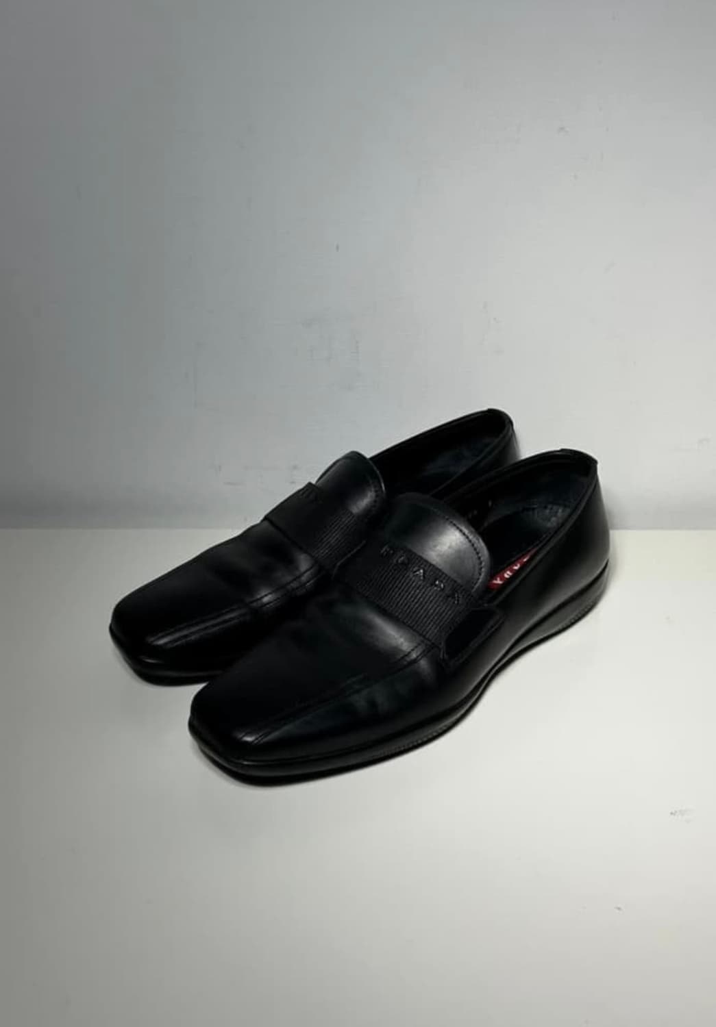 프라다 스포츠 로퍼 상품이미지2