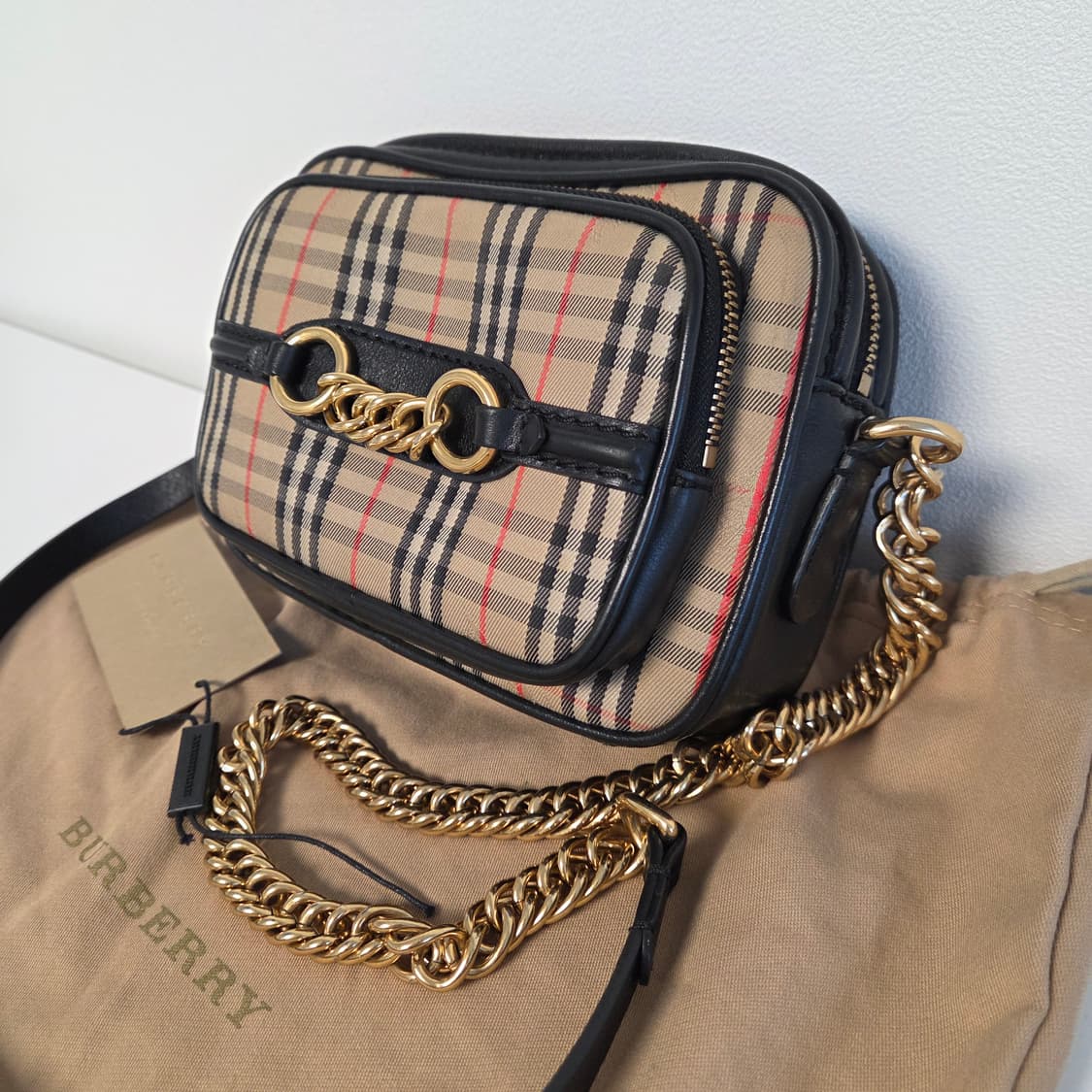 BURBERRY 버버리 정품 체인 1983체크 크로스백 숄더백 상품이미지1