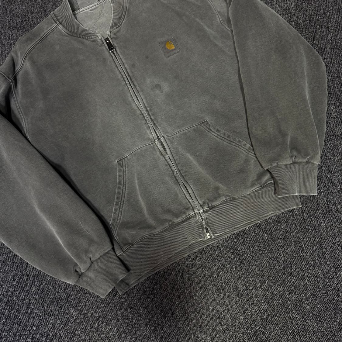 칼하트 WIP 비스타 스웻 봄버 상품이미지3