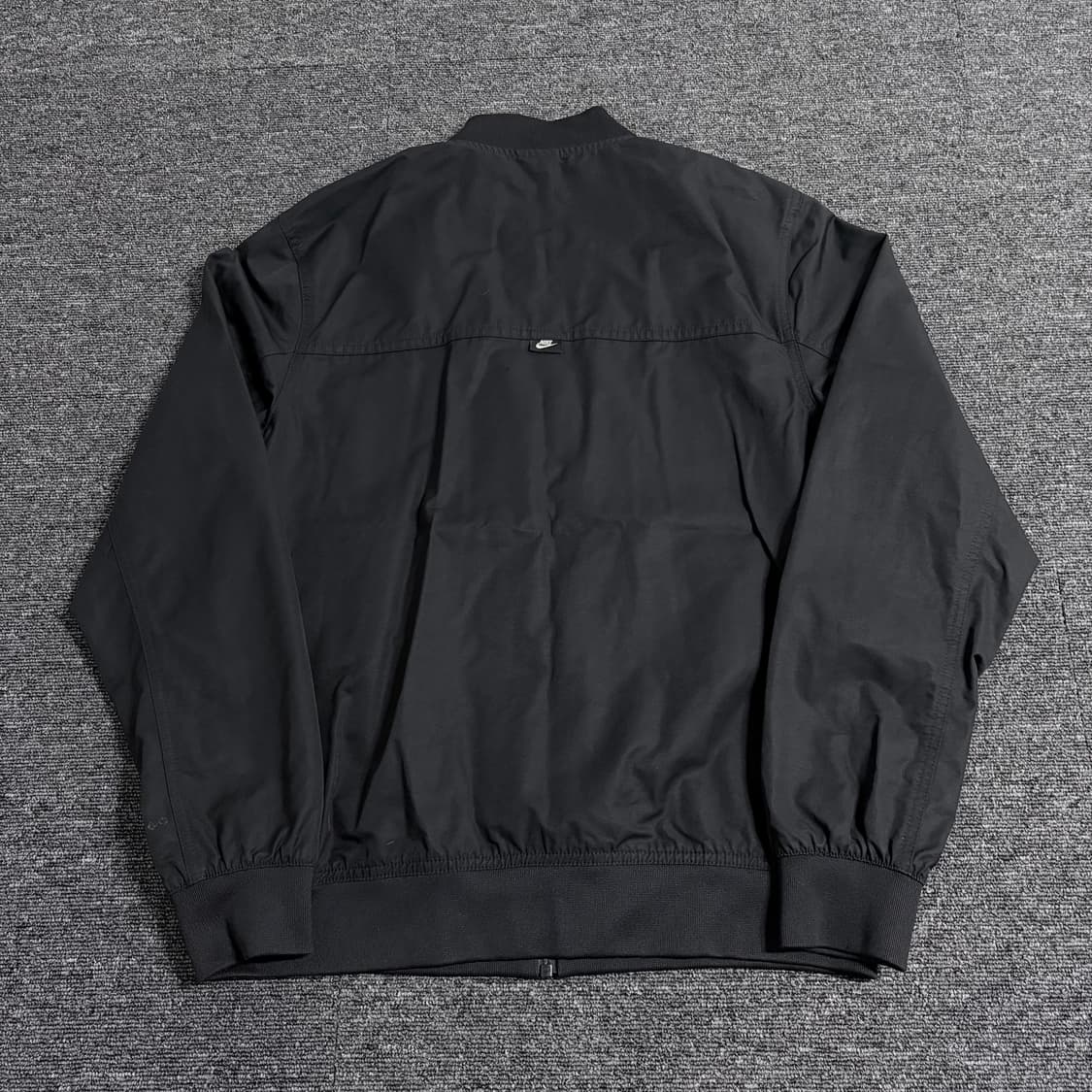 나이키 에센셜 우븐 봄버자켓 상품이미지6
