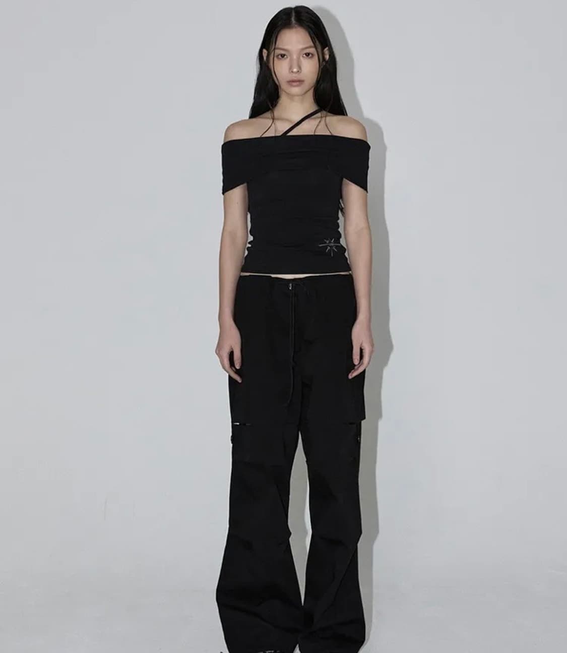 이네기 오프숄더 Embrace Off-Shoulder Top  상품이미지4