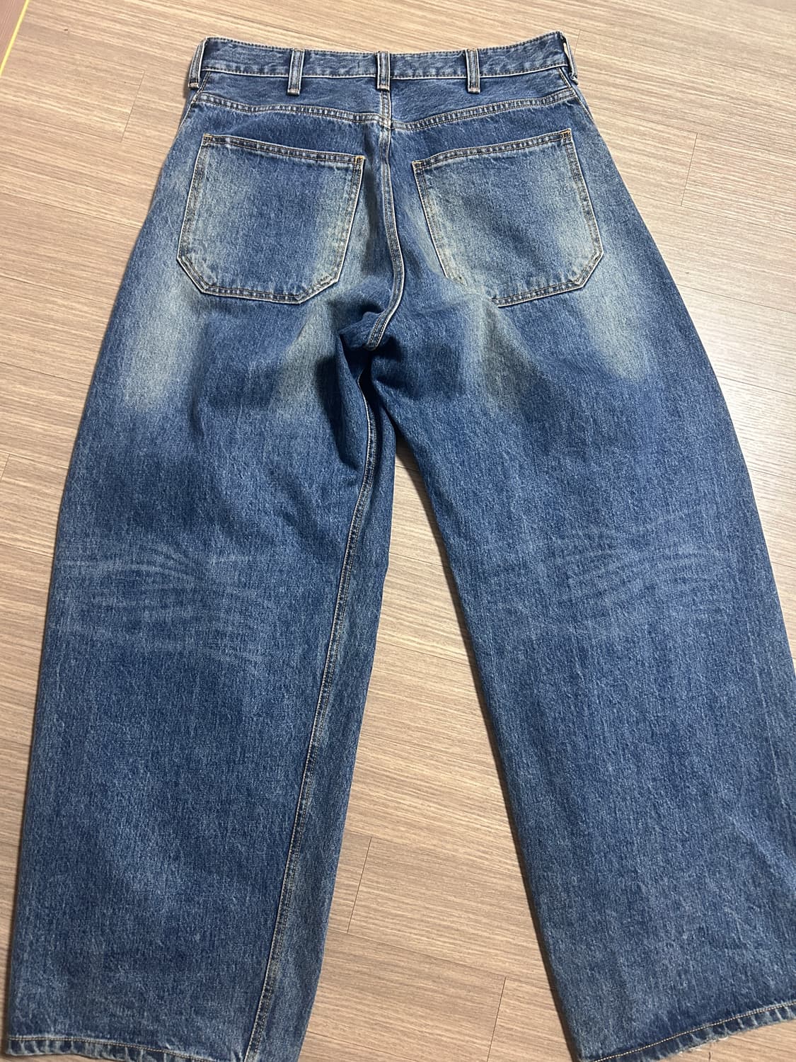 해칭룸 와이드 커브드 팬츠 상품이미지2