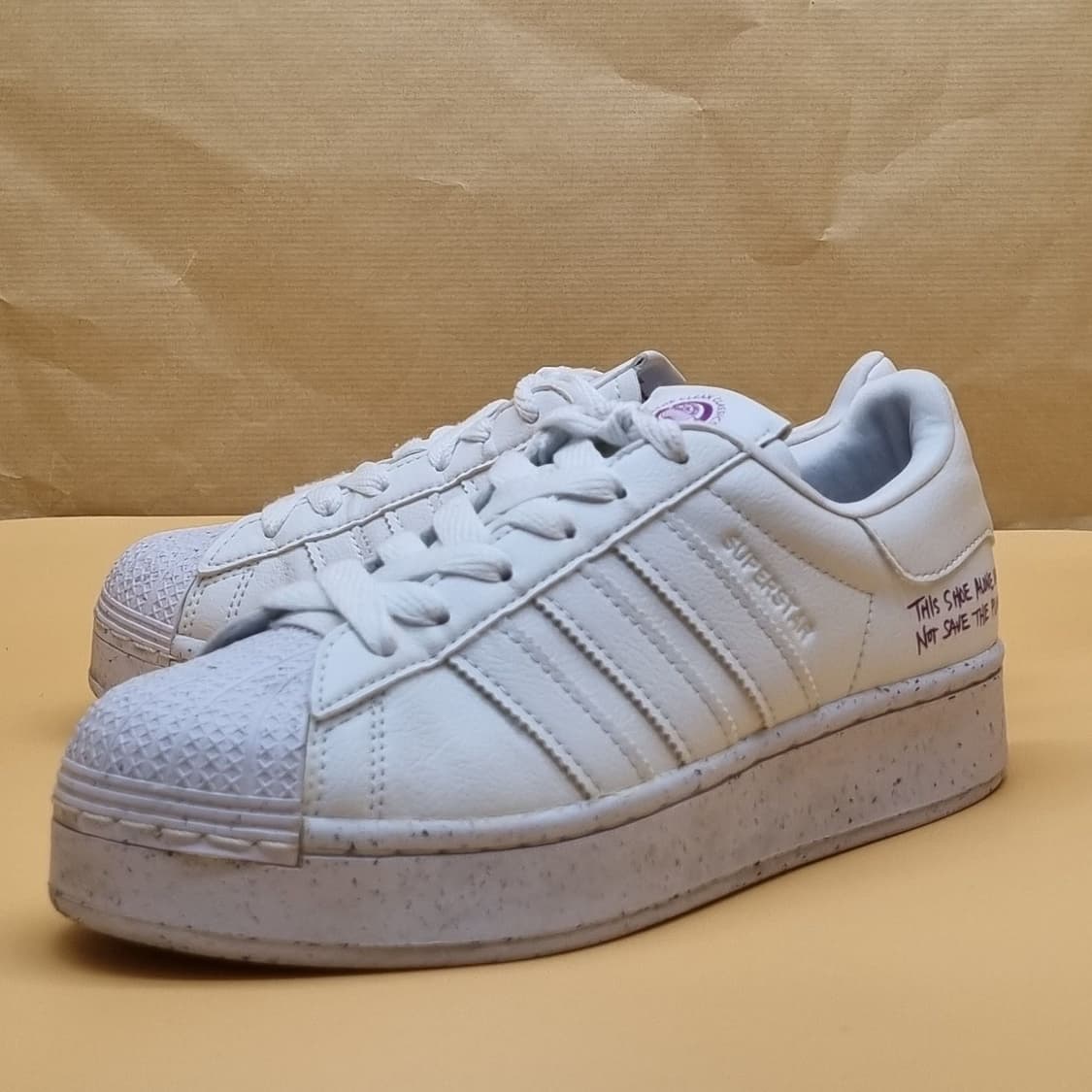아디다스 슈퍼스타 볼드 여성스니커즈230. 상품이미지1