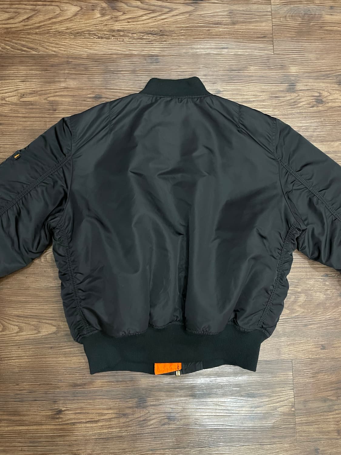 알파인더스트리 ma-1 항공점퍼 블랙 상품이미지8