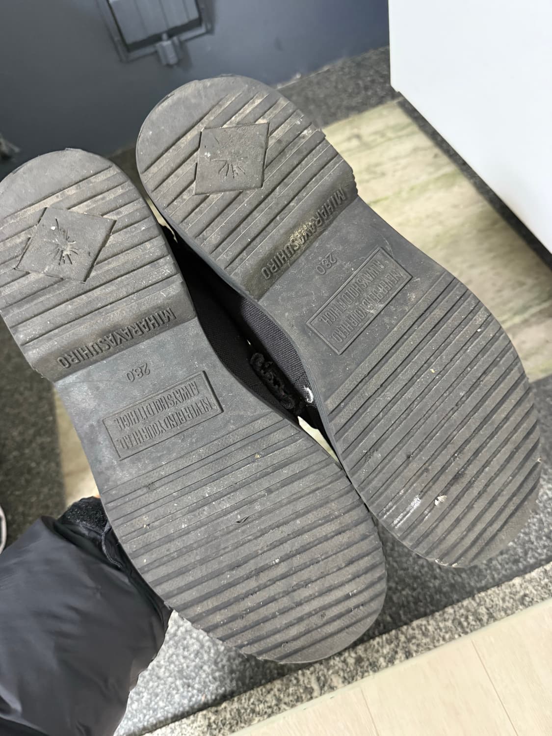 미하라야스히로 x GU 패니로퍼 구동화 상품이미지5