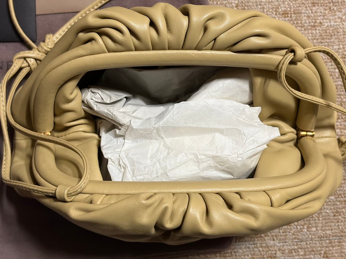 보테가 베네타 만두백(파우치백) 상품이미지3