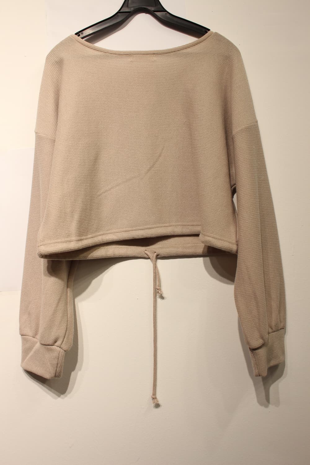 228. 베이지 크롭 스트링 니트 맨투맨 상품이미지2