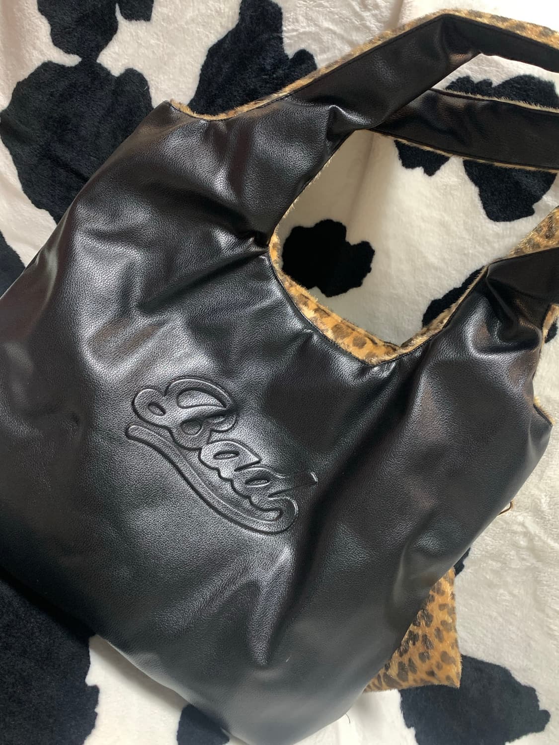 배드블러드 리버시블 레오파드 숄더백 카드지갑 상품이미지3