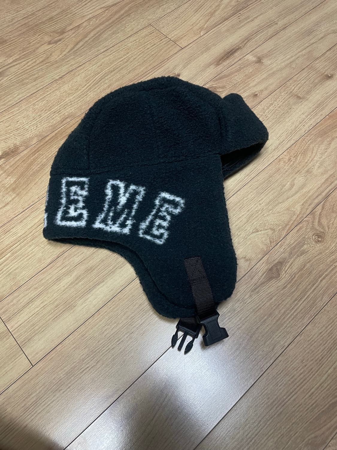 슈프림 셔링 트루퍼 블랙 - 23FW (M/L) 상품이미지2