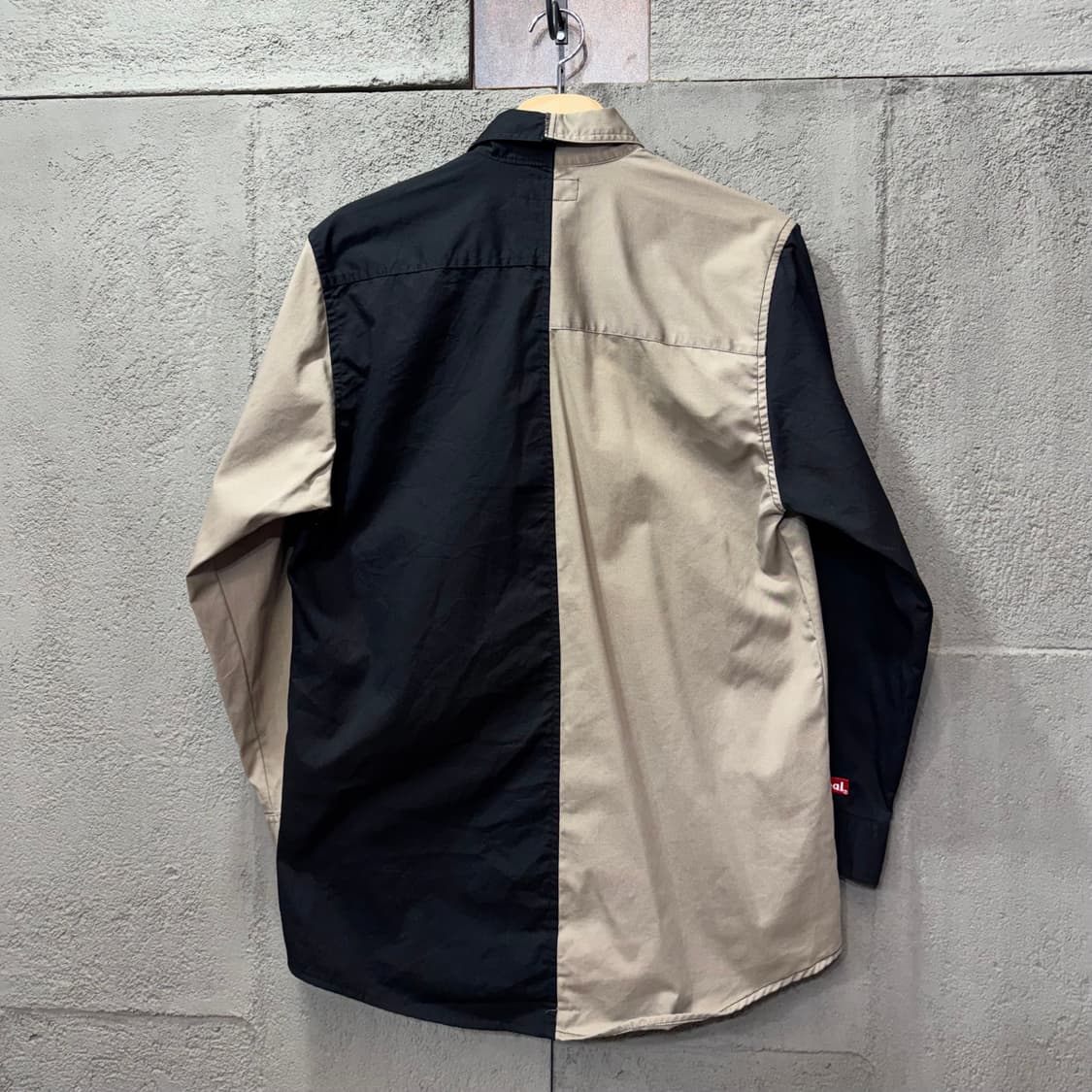 칼하트 리메이크 셔츠 (L)   상품이미지4