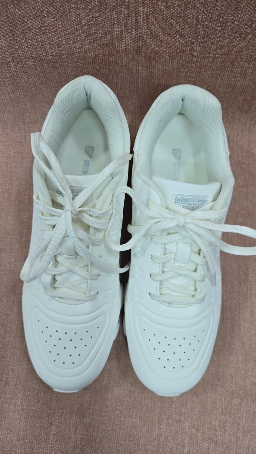 밸롭 265mm- 일회착용 성인 윈트리 운동화 - 화이트   상품이미지2