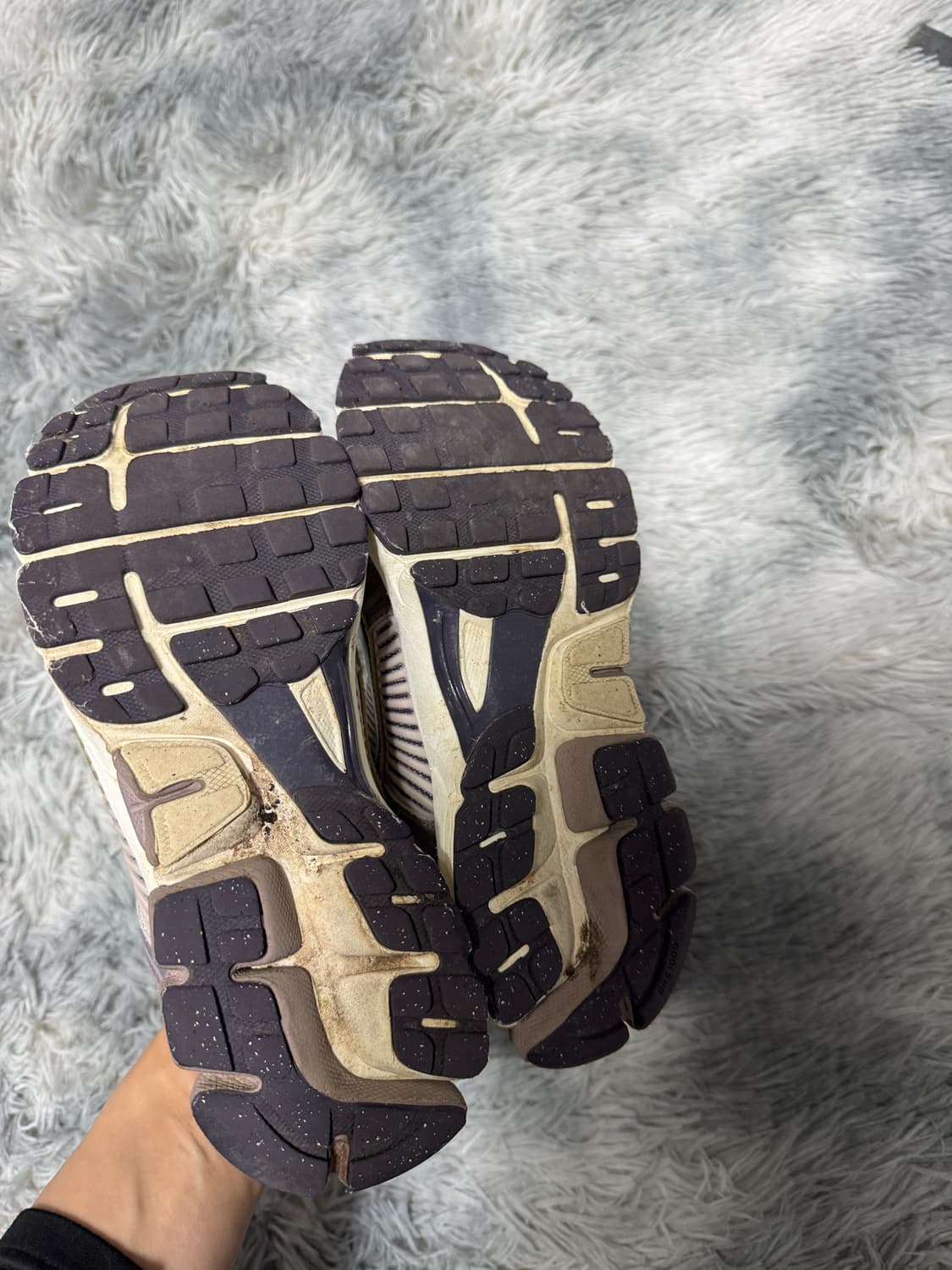 나이키 줌보메로5 바이올렛240mm 상품이미지4