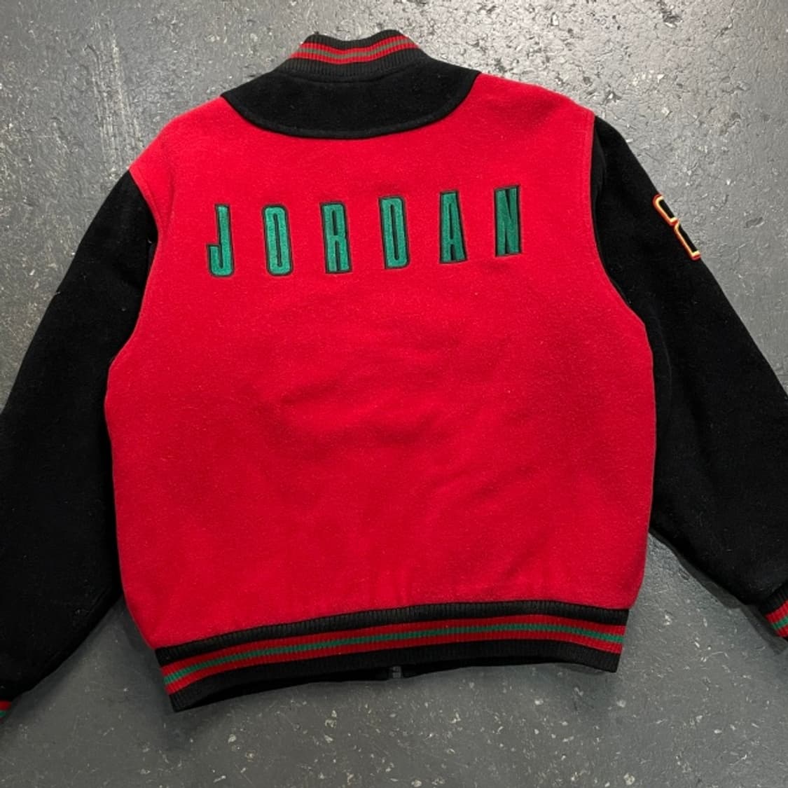 100 90s 조던 삼나스포츠 올드스쿨 바시티 자켓  상품이미지6