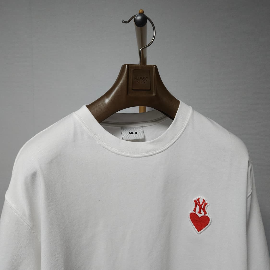 L ) MLB 하트 스몰로고 오버핏 반팔티 상품이미지3