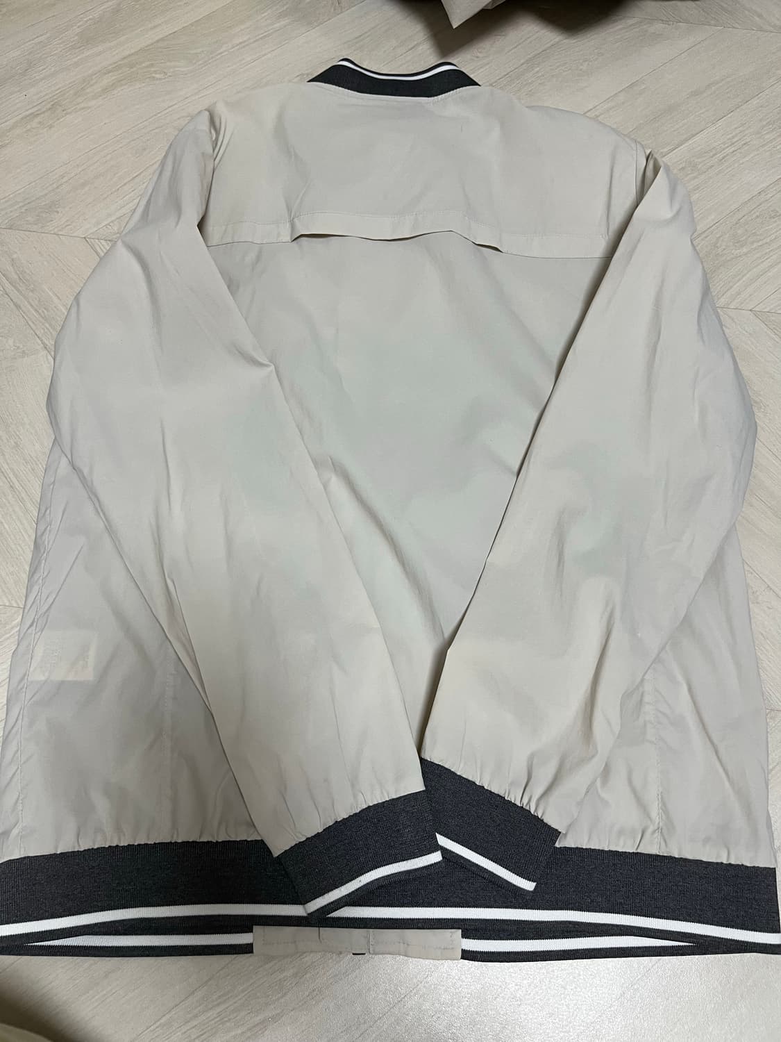 디스커버리 바람막이 상품이미지5