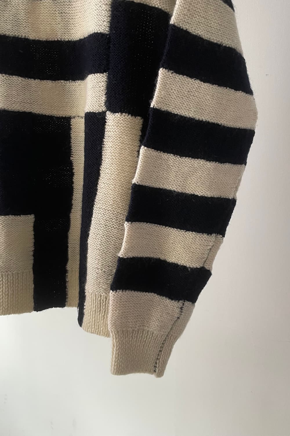 I.S. Knitwear 상품이미지5