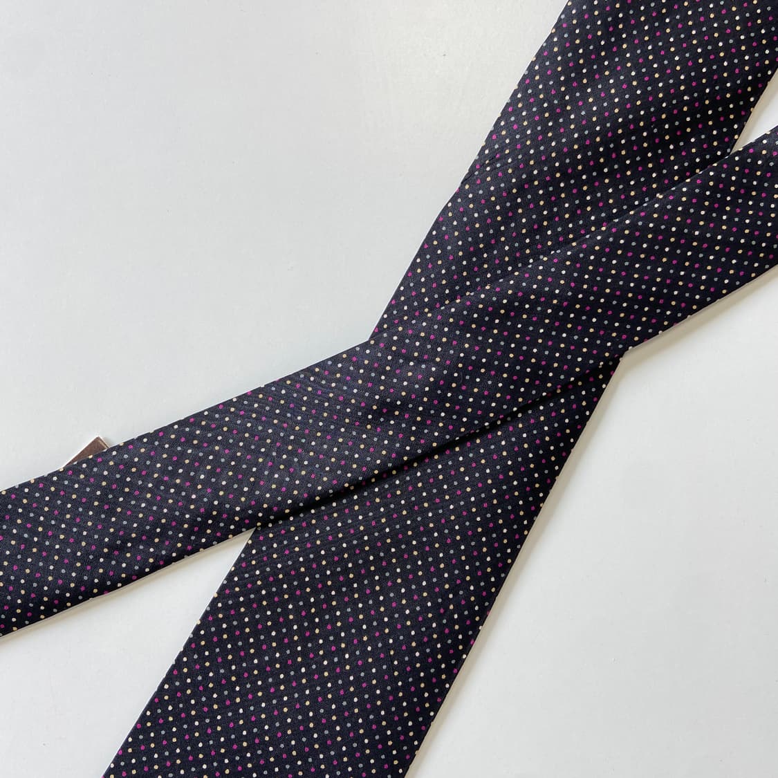 택달린 미사용품 크리스찬 디올(Dior) 명품 정품 넥타이7.8cm 상품이미지4