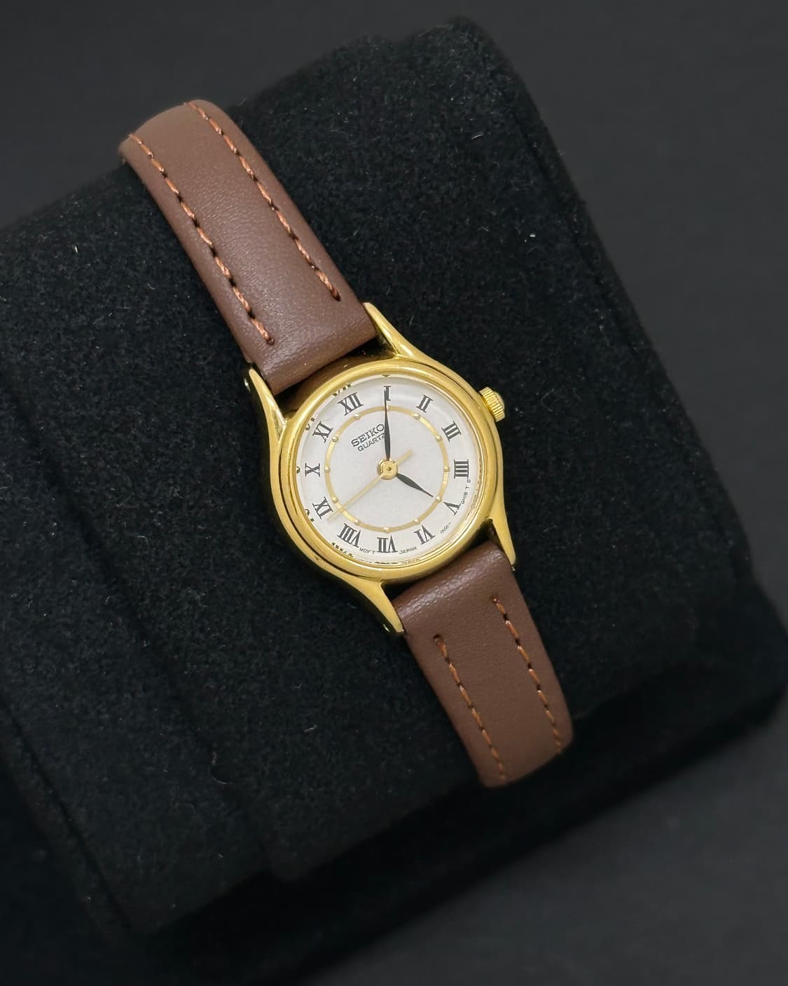 세이코 로만 인덱스 스몰 쿼츠 시계 상품이미지1