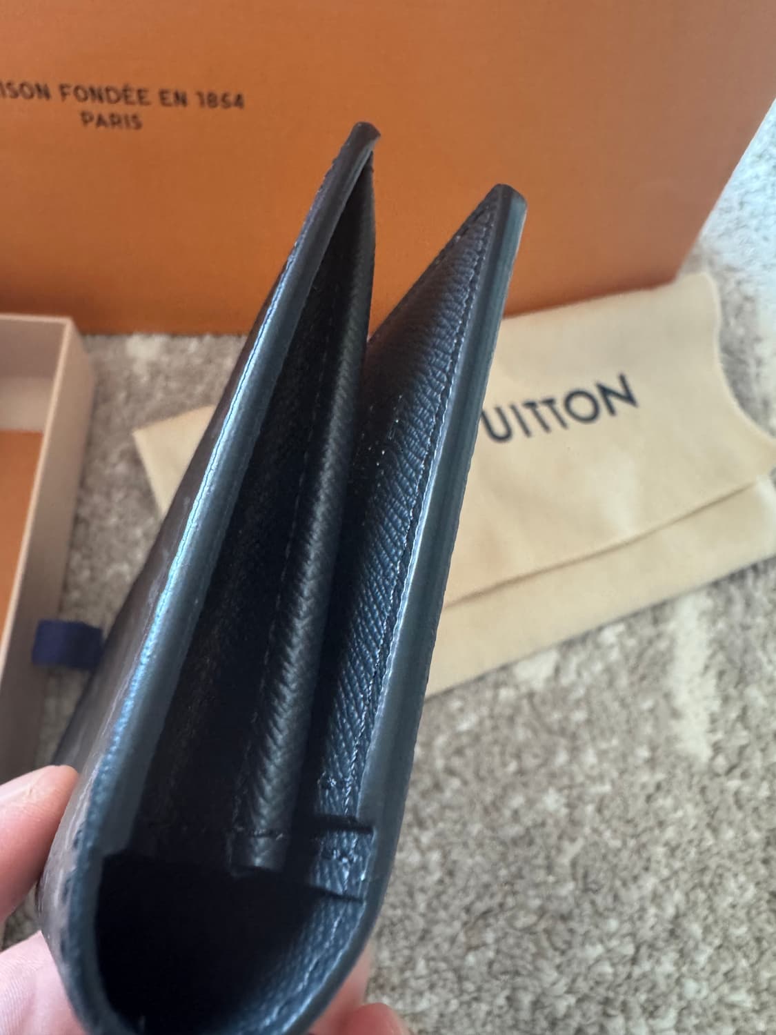 정품 루이비통 장지갑 이클립스 블랙 상품이미지7