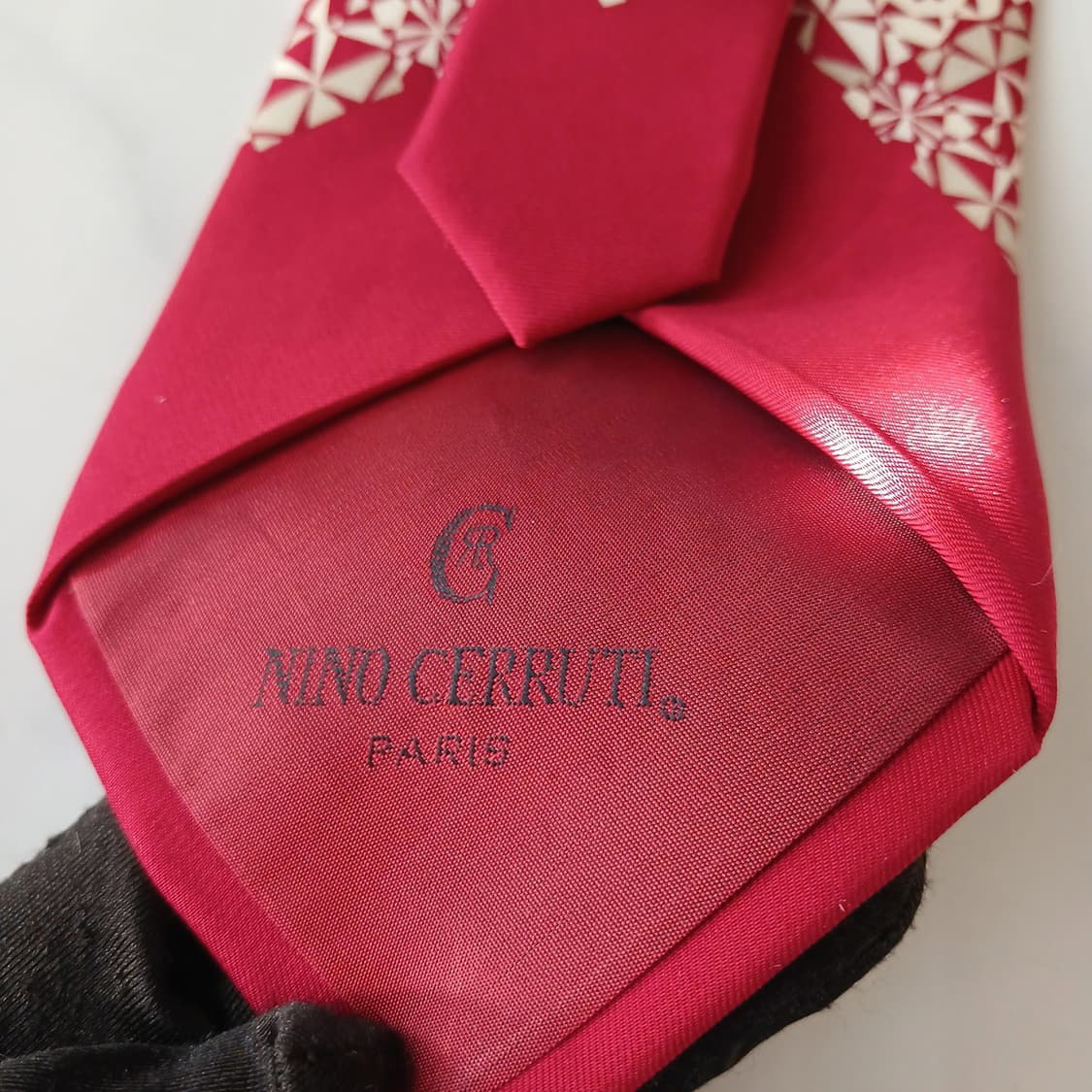 니노 세루티 실크 레드 패턴 넥타이 9.7cm A+등급 A19325
 상품이미지9