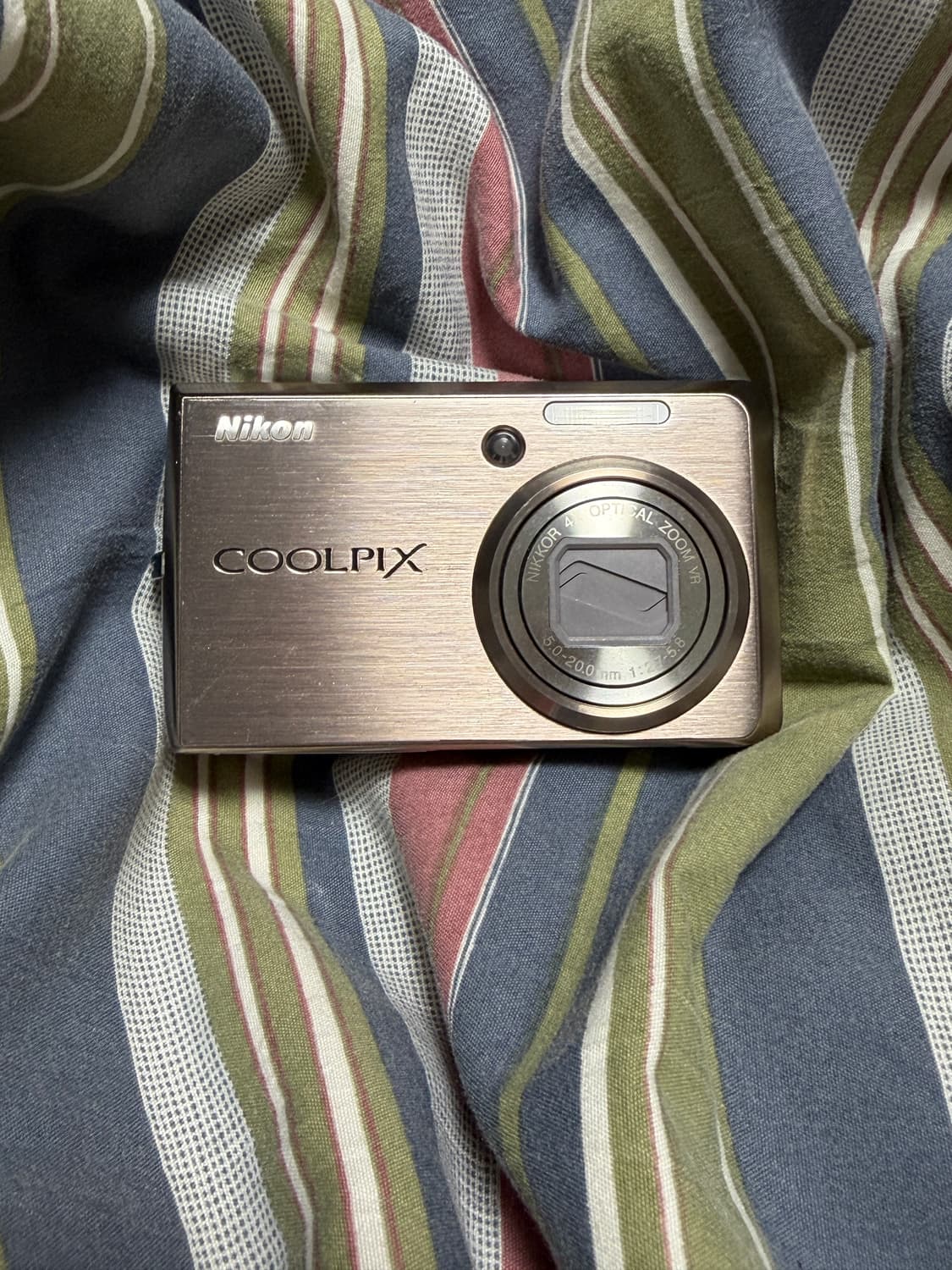 니콘 쿨픽스 S600 핑크 골드 상품이미지1